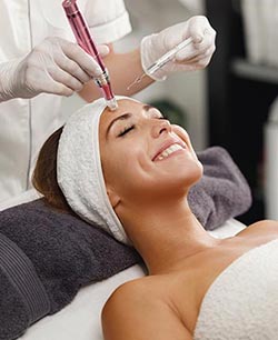 PRP Microneedling in Chicago, IL
