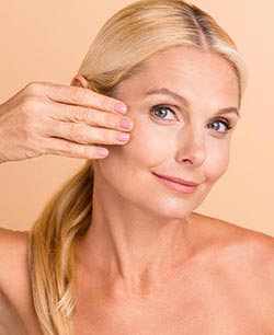 Face Thread Lift in Chicago, IL
